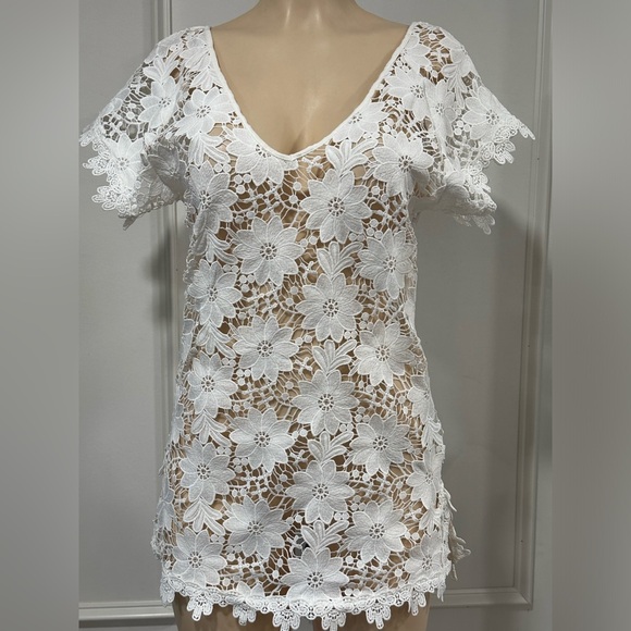 Q&A Other - Q&A Women's Beach Swim Cover-Up  White Lace Tie Back Sz XS